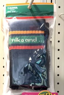 （分類：）位於 。 由 tylerdragon 提交（商品編號 1455185182，圖片 1）。簡介： 。