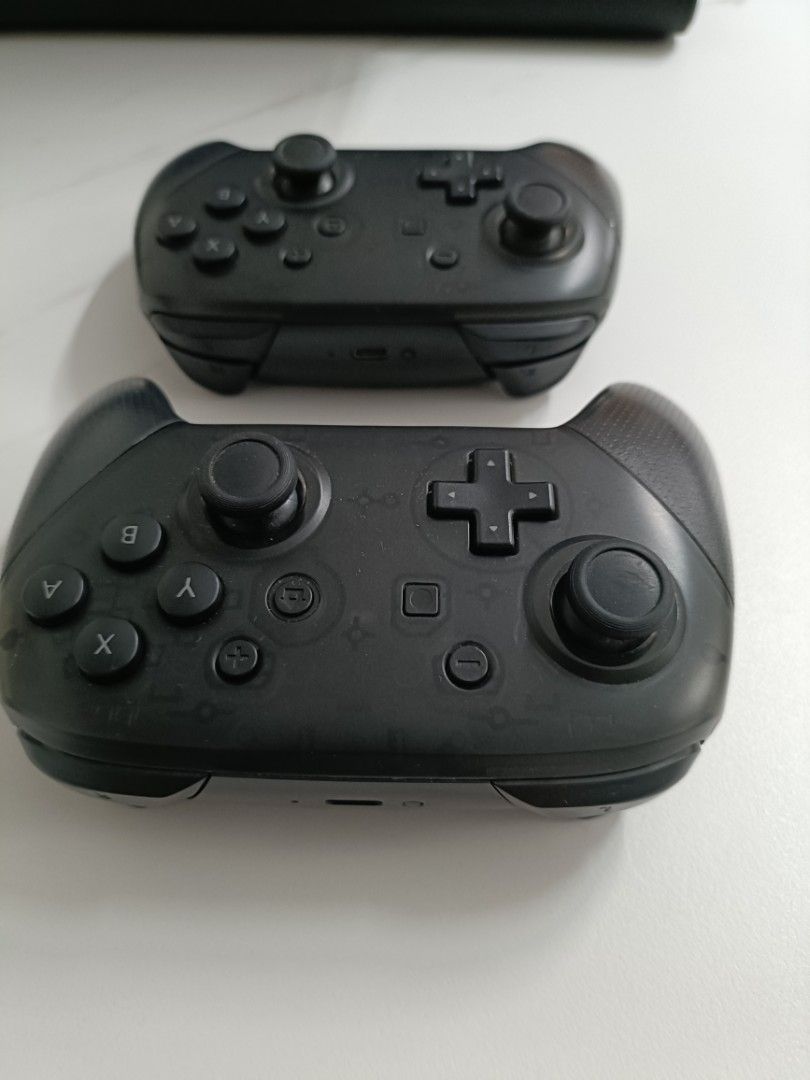 Nintendo Switch Controller (Wireless) (Category: Controllers) located in Singapore. Submitted by jonlee472 (Listing ID 1455286114, Image 2). Description: Selling away two Wireless controllers due to no time to play and less guests visit my place. Likely used, only 4-5 times. selling 1 controller at $20, 2 for $35 Negotiable. Meet up only. Deliver to your convenience will need to add additional $2-$5 (depending on distance)..