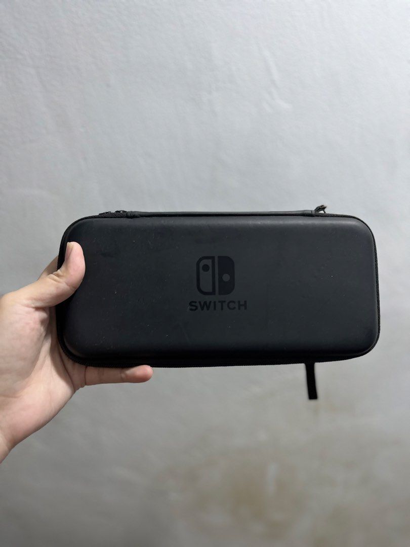 Nintendo switch oled 256gb (JAILBREAK UNIT) (Category: Nintendo) located in Manila. Submitted by apple_siri (Listing ID 1455211691, Image 2). Description: Nintendo switch oled 256gb jailbreak unit naka dual boot po sya complete with box and accessories madaming games naka install po Makinis yung unit halos naka tambak lang palagi check nyo sa pics kung gaano ka kinis rfs mula nung binili ilang beses lang ginamit as is na tambak na lang po yung un