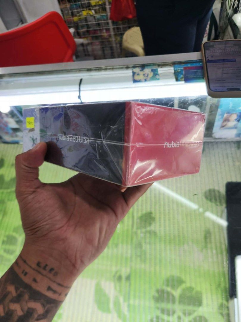 Nubia z80 ultra (Category: Android Others) located in Pasig City. Submitted by ijamgadgets (Listing ID 1455262387, Image 3). Description: Nubia z80 ultra 16gb/1terabyte Brandnew sealed .