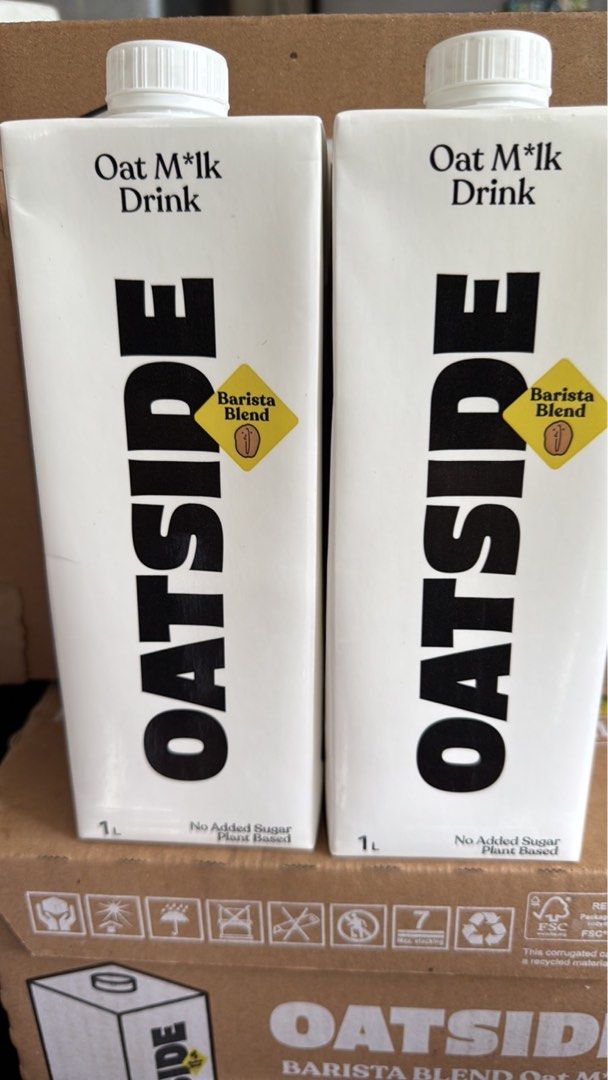 Oatside Old Packaging (Category: Health Food, Drinks & Tonics) located in Quezon City. Submitted by arakae (Listing ID 1425931316, Image 2). Description: Oatside 1 liter/ pack 2packs for 350 870/box atleast 3 boxes Mas creamy and masarap ito compared to new packaging.