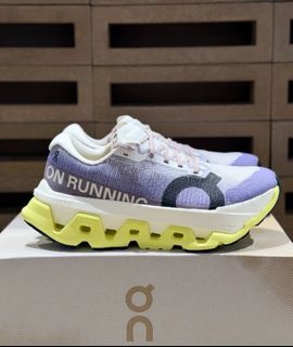 （分類：）位於 。 由 sneakerssssssssssss 提交（商品編號 1455147858，圖片 1）。簡介： 。