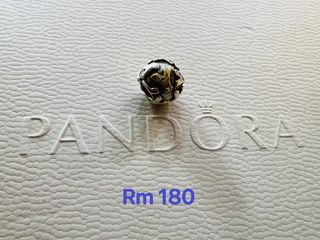(Category: ) located in . Submitted by jessngai34 (Listing ID 1455281336, Image 1). Description: .