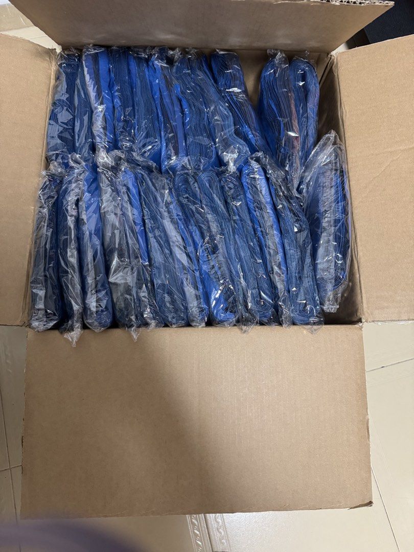 Parcel wrapper (Category: Others) located in Singapore. Submitted by bestyleaffordable (Listing ID 1455155307, Image 1). Description: 1 carton of parcel wrapper .