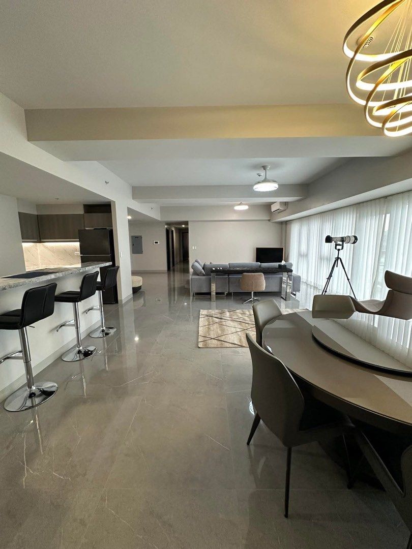 PARK MCKINLEY WEST (Category: Apartments & Condos) located in Taguig. Submitted by monique.theleadrealty (Listing ID 1455185298, Image 3). Description: PARK MCKINLEY WEST PENTHOUSE 336 sqm | 25th floor Unobstructed Makati Skyline View • Master bedroom • Junior master • 3 bedrooms + den • End-to-end balcony • Main + service kitchen • Maid’s room with T&B • Storage room • 1 parking • 155M Gross •400K + assoc dues.
