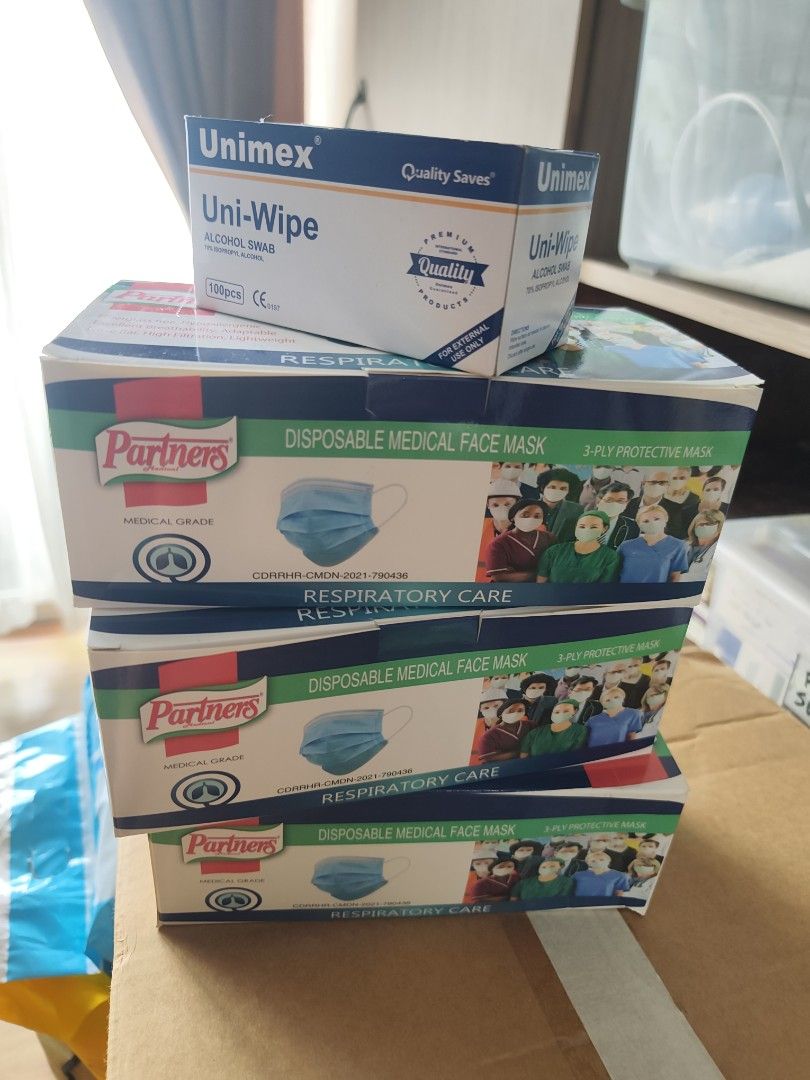 Partners 100s 3ply face mask (Category: Face Masks & Face Shields) located in Muntinlupa City. Submitted by ina1102 (Listing ID 1455142408, Image 2). Description: 3 for 180 Brand new, sealed free Unimex 100s alcohol swab.