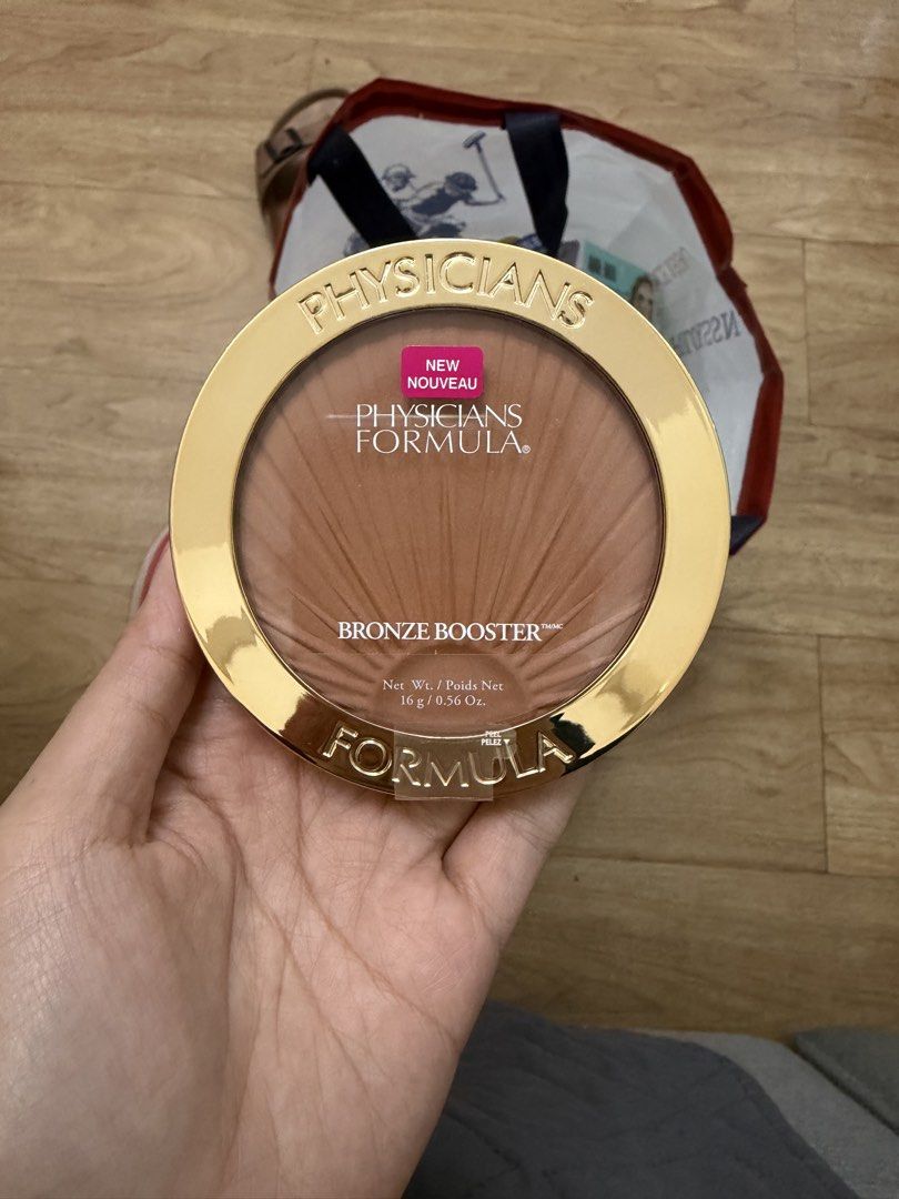 Physicians Formula Bronze Booster Sun Bronzer (Category: Makeup) located in Manila. Submitted by xaviiiaya (Listing ID 1455314756, Image 1). Description: Went a little overboard with makeup shopping on my recent overseas trips 😭💄 I still have sooo much unused makeup at home + I WFH, so I barely get to use them! Decided to let go of some brand-new purchases, including a few new releases 👀✨ Hope they find a new home! 🫶🏻.