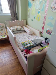 (Category: ) located in . Submitted by andrea.ying (Listing ID 1455191136, Image 1). Description: .