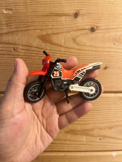 (Category: ) located in . Submitted by toyagent007 (Listing ID 1455234962, Image 1). Description: .