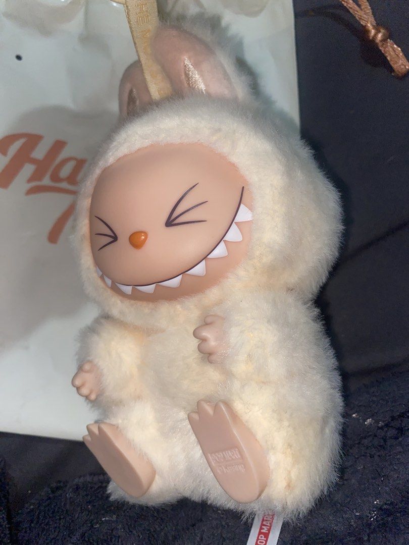 Pop Mart Labubu The Monsters Blind Box (Category: Designer & Blind Box Toys) located in Manila. Submitted by summerblossomspring (Listing ID 1455218868, Image 3). Description: - Labubu Have A Seat in Yellow (Sisi) - Brand new, bought online - rfs: ayaw ni mama ng Labubu - no more box but has original DRAWSTRING BAG - can deliver via lalamove/other couriers.