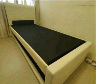 (Category: ) located in . Submitted by joggerislandfurniture (Listing ID 1455197619, Image 1). Description: .