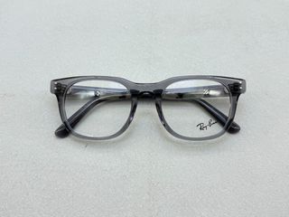 (Category: ) located in . Submitted by luxeglasses (Listing ID 1455287596, Image 1). Description: .