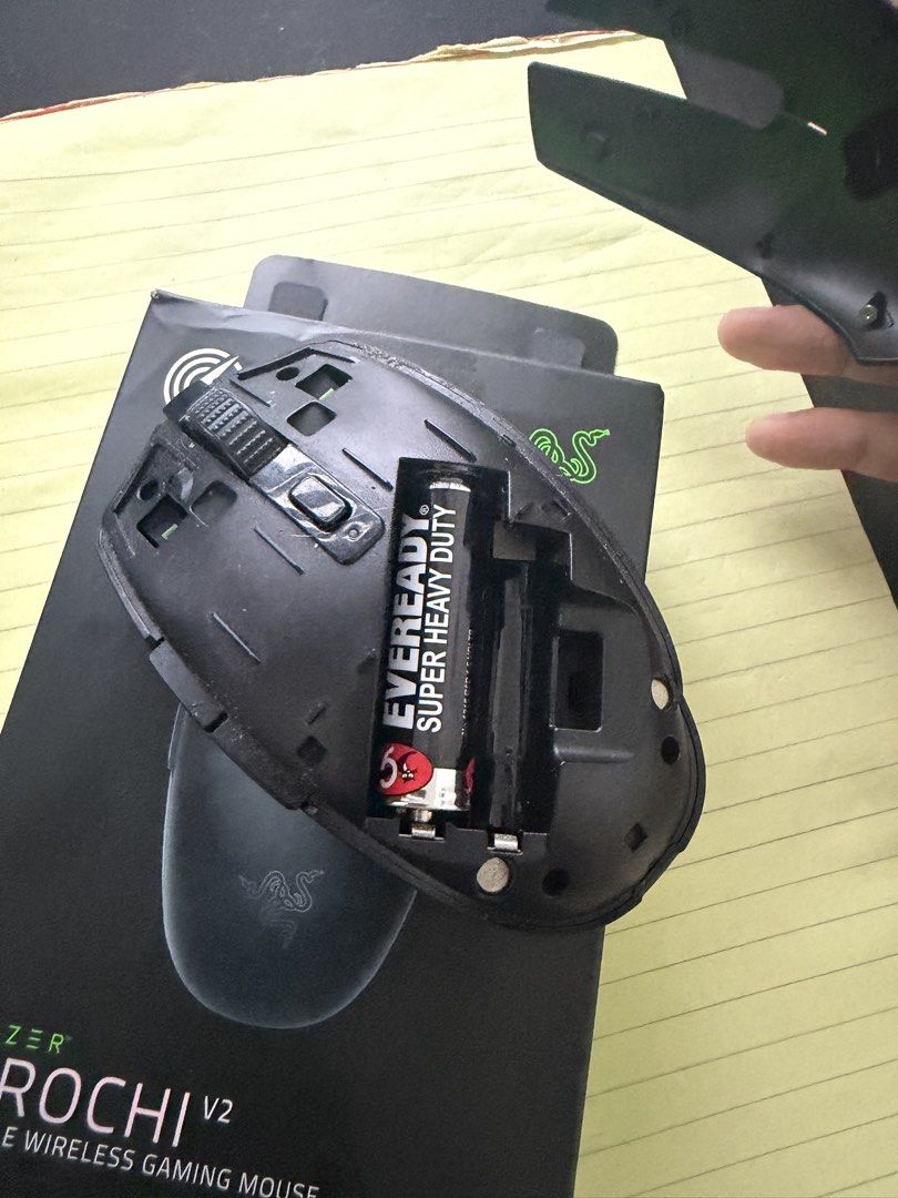 Razer Orochi V2 Wireless (Category: Mouse & Mousepads) located in Dasmarinas. Submitted by lyle_csy (Listing ID 1455228274, Image 3). Description: Razer Orochi V2 Wireless Gaming Mouse Lightweight With Box and Stickers No issue Open for meetup within Dasma/Imus.