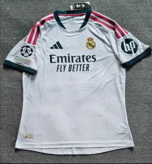 (Category: ) located in . Submitted by calcio_sport_jersey (Listing ID 1455290760, Image 1). Description: .