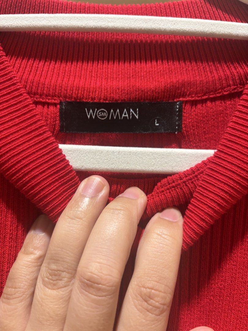 Res Knitted Turtle Top (Category: Blouses) located in Manila. Submitted by jrlua (Listing ID 1455187252, Image 3). Description: .