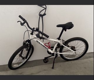 (Category: ) located in . Submitted by joan.joanlim (Listing ID 1455319958, Image 1). Description: .
