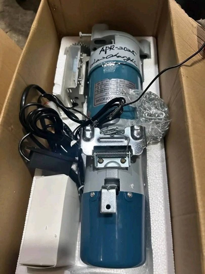 Roll up repair and services (Category: Industrial Equipment) located in Caloocan City. Submitted by truehawk.86f950 (Listing ID 1455140862, Image 3). Description: Just send a message to talk about the affordable price.