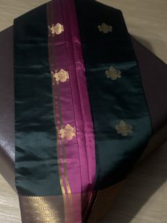 (Category: ) located in . Submitted by divinesarees (Listing ID 1451044996, Image 1). Description: .