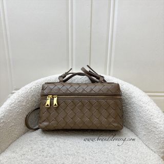 (Category: ) located in . Submitted by brands_lover (Listing ID 1455163024, Image 1). Description: .