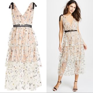 (Category: ) located in . Submitted by stylingtrends.coll (Listing ID 1455232174, Image 1). Description: .