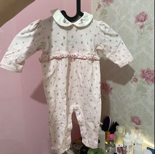 (Kategori: ) berada di . Dikirim oleh need.clothes (ID iklan 1455144582, Gambar 1). Deskripsi: .