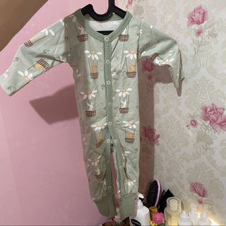 (Kategori: ) berada di . Dikirim oleh need.clothes (ID iklan 1455144411, Gambar 1). Deskripsi: .