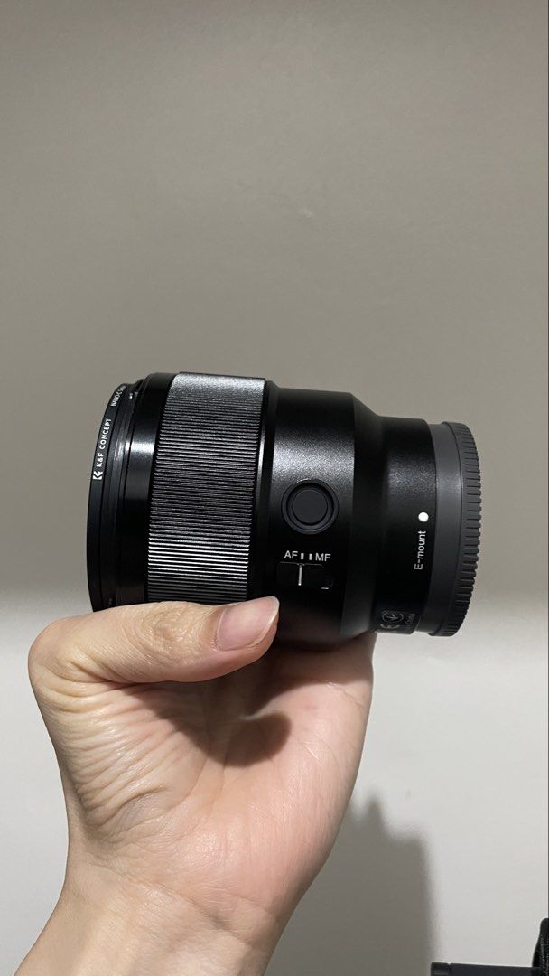Sony FE 85mm f1.8 lens (Category: Lens & Kits) located in Quezon City. Submitted by shottheserif (Listing ID 1455232406, Image 2). Description: FOR SALE (NO RETURN/REFUND): Sony FE 85mm f1.8 lens - ₱20,000 - complete with box - UV filter not included Condition: 9.5/10, used once for an event RFS: decluttering Location: QC Shipping fee c/o buyer All sales are final.