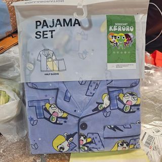 （分類：）位於 。 由 allaboutkr 提交（商品編號 1455316605，圖片 1）。簡介： 。