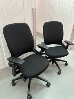 (Category: ) located in . Submitted by office.chair.seller (Listing ID 1455170051, Image 1). Description: .