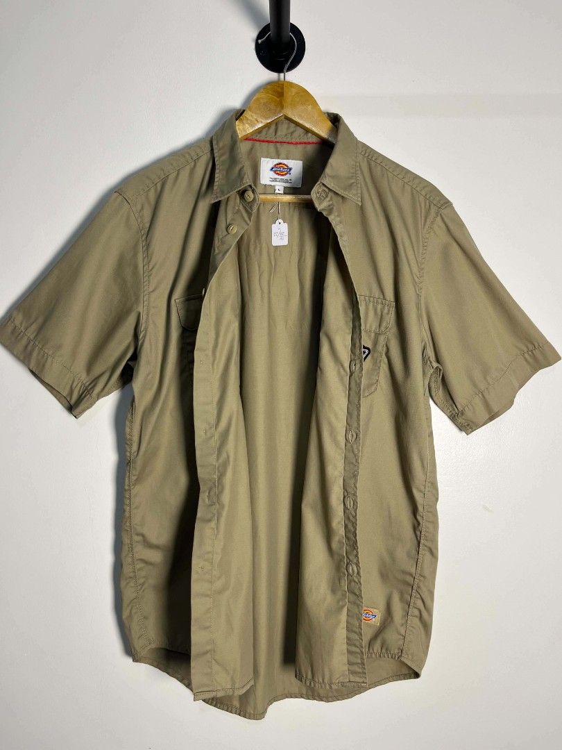 Thrasher X Dickies (Category: Activewear) located in Balungao. Submitted by naysthrifta (Listing ID 1455217140, Image 2). Description: Thrasher X Dickies -As new condition -Large on tag - 22W-28/30L ₱3,500 📍Pangasinan 💸MOP: GCash / Bank Transfer ❌ wala po COD or COP SURE BUYERS ONLY PLS‼️ Disclaimer : ⚠️⚠️⚠️ I am selling thrifted items. All trademarks and copyrights belong exclusively to their respective brands..