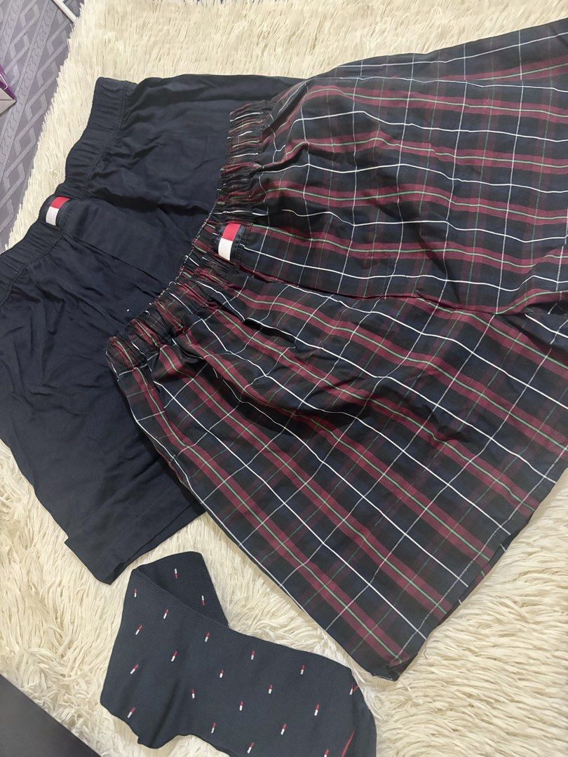 Tommy Hilfiger Boxer Shorts with Socks (Category: Underwear) located in Santa Rosa. Submitted by zrachic (Listing ID 1455262963, Image 1). Description: -Brand new from US - Size: Small can fit to 28-30 inches waist - Perfect pang regalo for birthdays or Christmas 🥰.