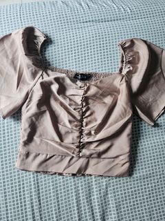 (Category: ) located in . Submitted by rewear_withlove (Listing ID 1455179602, Image 1). Description: .