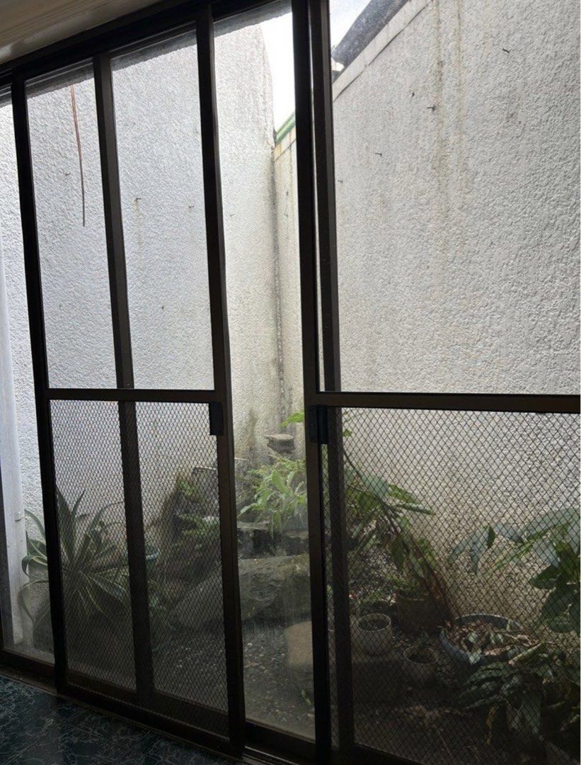 Townhouse For Sale (Category: Townhouse) located in Quezon City. Submitted by thebeehiveclosetph (Listing ID 1268305185, Image 3). Description: • Townhouse in a Gated Subdivision For Sale at PHP 37M - Peaceful and flood-free - Inclusive of a park with playground - Close to UP, Ateneo, Miriam, and other schools - Close to popular eating places and groceries - Pet-friendly - 2 months security deposit - 2 months advanced rent • Amenities - 1 Master’