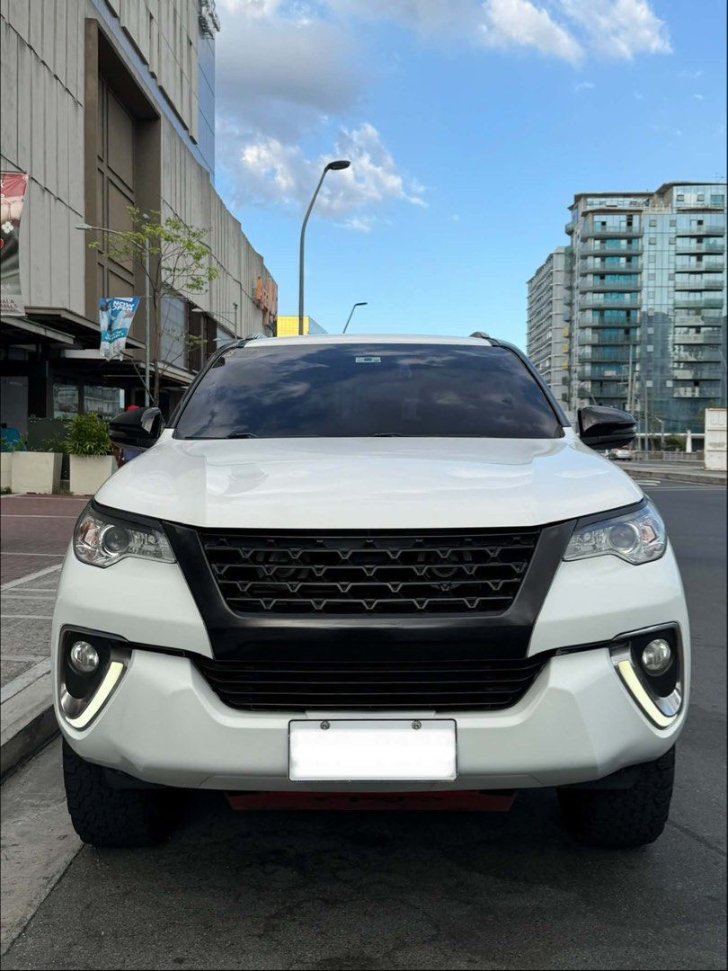 Toyota Fortuner 2.7 (A) (Category: Used Cars) located in Manila. Submitted by dane.closet (Listing ID 1455302906, Image 3). Description: 2019 Toyota Fortuner G 4x2 96,000 kms ORIG mileage 2.4L Diesel Engine Automatic Transmission Pristine Condition Complete Legal Papers 1st Owner Details: Ending Plate 2 / Monday Coding Well Maintained Registered Ice Cold Aircon No History of Flood And Accidents No Alarm And Apprehension Original Keys Fully Functi