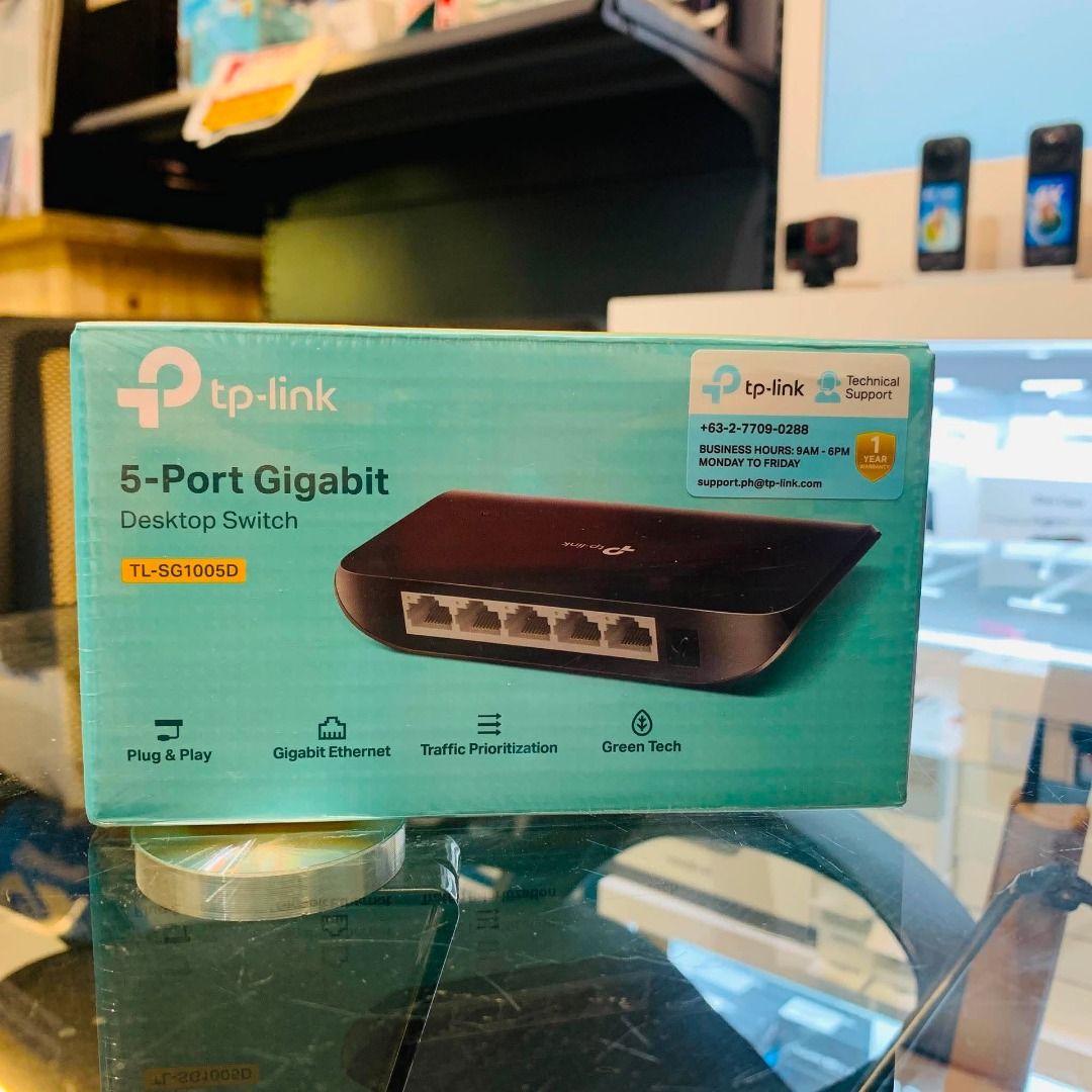 TP-Link TL-SG1005D 5-Port Gigabit Desktop Switch | Network Switch Hub (Category: Networking) located in Caloocan City. Submitted by swiftdeer.cf08f3 (Listing ID 1455176784, Image 1). Description: - TP-Link TL-SG1005D 5-Port Gigabit Desktop Switch - Plug and Play: Easy setup, no configuration needed - Gigabit Ethernet: Blazing fast wired network speeds - Traffic Prioritization: Ensures smooth performance for important data - Green Tech: Energy-eff