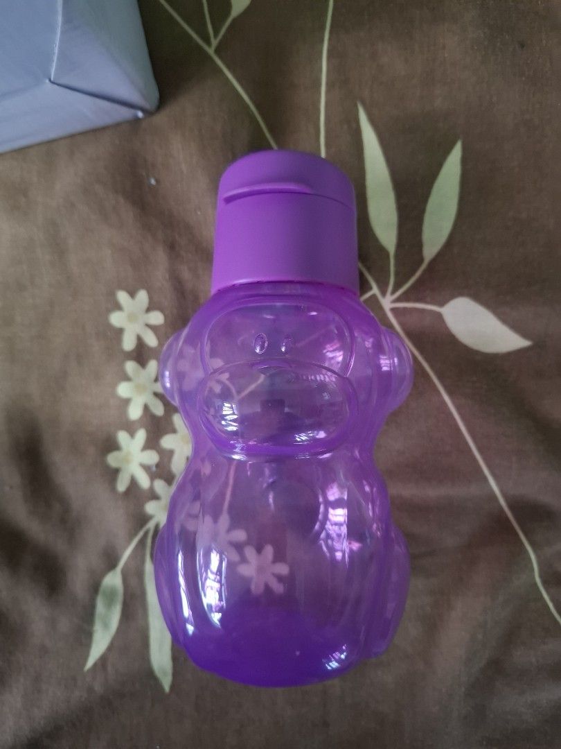 Tupperware Kids Eco Bottle Bunny Purple (Category: Water Bottles & Tumblers) located in Davao. Submitted by skyefinds (Listing ID 1455203077, Image 1). Description: - Adorable purple bunny design, perfect for kids! - Genuine Tupperware quality for durability. - Features a convenient flip-top lid for easy sipping. - Ideal for school, picnics, and everyday adventures. - Child-friendly and easy for little hands to carry..