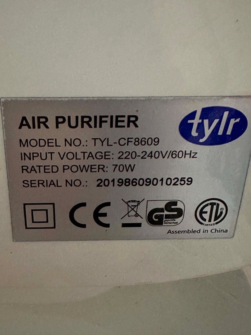 TYLR Smart Air Purifier (Category: Air Purifiers & Dehumidifiers) located in Quezon City. Submitted by soapy_ (Listing ID 1455229240, Image 2). Description: ✔️ Model: TYL-CF8609 ✔️ H13 HEPA filter ✔️ 99.9% bacteria & particle filtration ✔️ CADR: 483 m³/h ✔️ PM2.5 air quality indicator ✔️ UV-C lamp ✔️ Activated carbon filter ✔️ 4-speed airflow control + Turbo mode ✔️ Built-in ionizer ✔️ Effective for rooms up to 50 sqm ✔️ 70W power 📌 Pre-owned / 