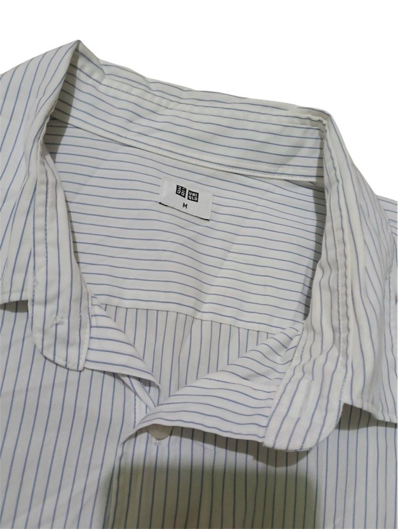 Uniqlo Striped Buttondown Shirt (Category: Formal Shirts) located in Manila. Submitted by rarefindsgallery (Listing ID 1455228775, Image 2). Description: Uniqlo Buttondown Shirt Size: Medium Fits Medium to Large .