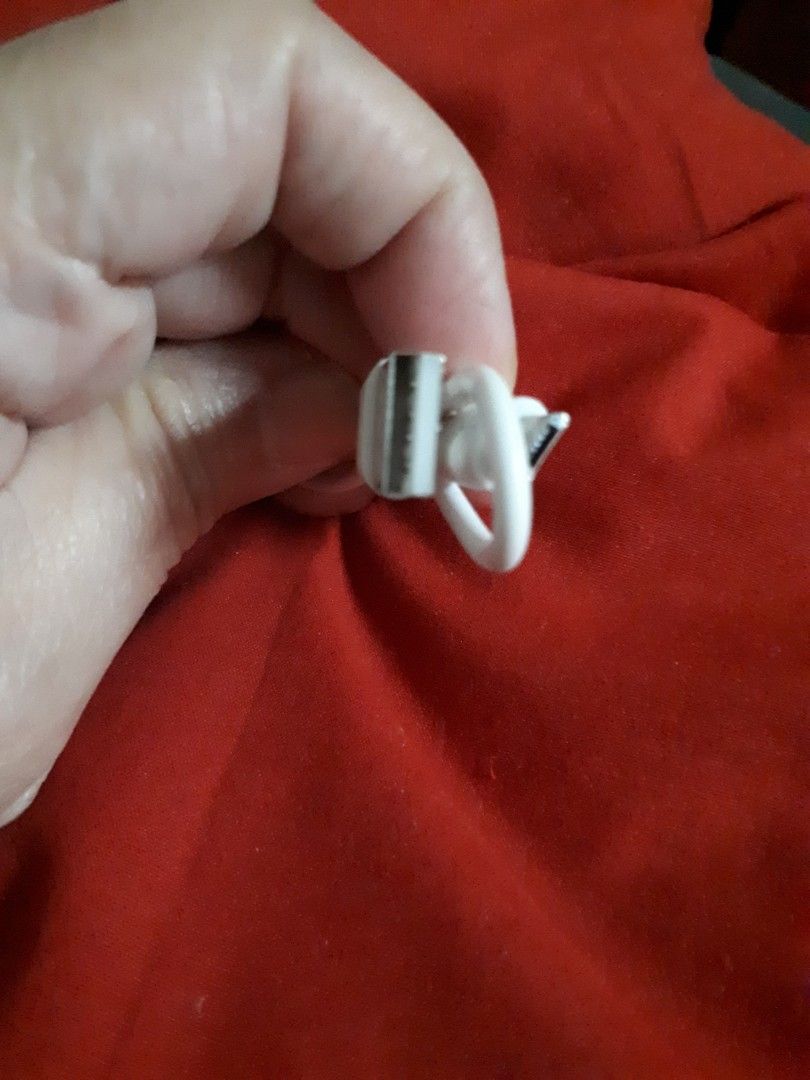 Usb chaegee micro sd (Category: Chargers & Cables) located in Quezon City. Submitted by secretluxuryshop (Listing ID 1455152358, Image 2). Description: .