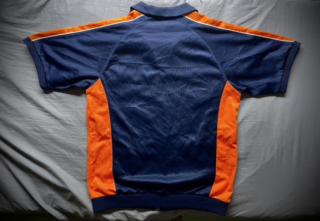 Vintage Nike Zipped Jersey (Category: Activewear) located in Manila. Submitted by tuklasmnl (Listing ID 1455169367, Image 3). Description: Large Dimes 22 x 27 No Issue Need wash Excellent Condition Color may vary due to lightning..