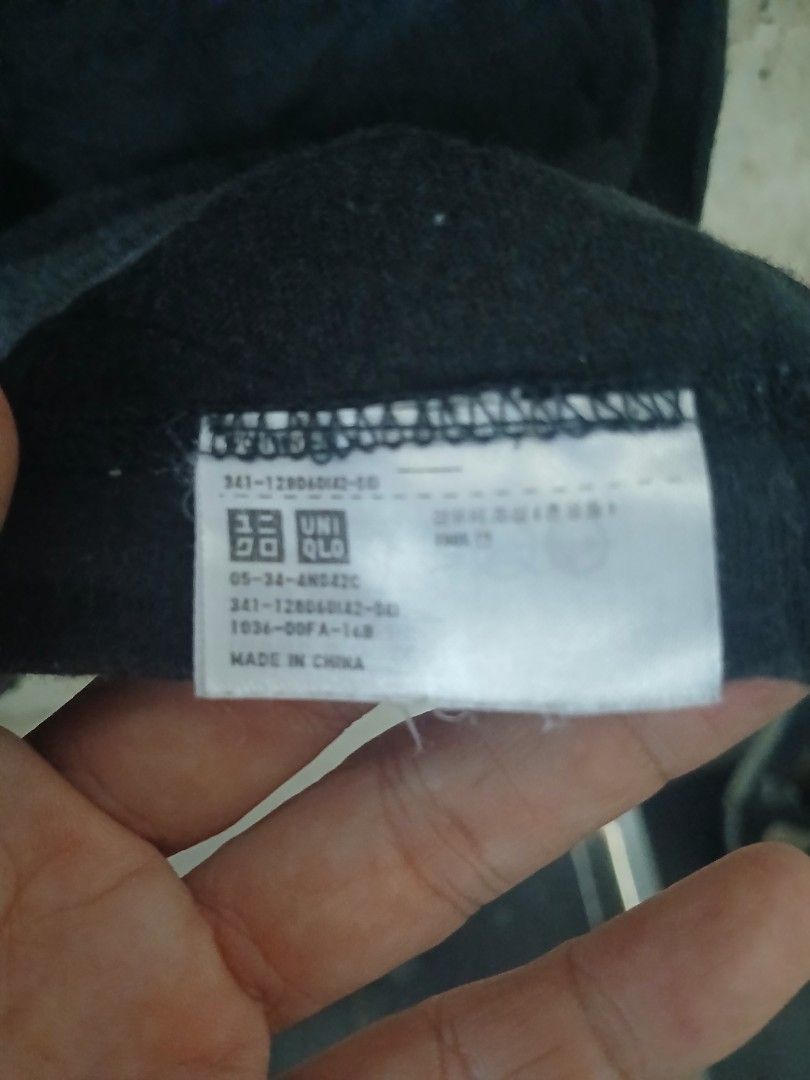 VINTAGE PHARRELL WILLIAMS X UNIQLO TSHIRT (Category: Tshirts & Polo Shirts ) located in Cebu City. Submitted by perfectzero (Listing ID 1455174820, Image 3). Description: .