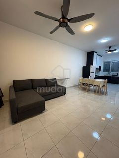 (Category: ) located in . Submitted by prop_star (Listing ID 1443301086, Image 1). Description: .