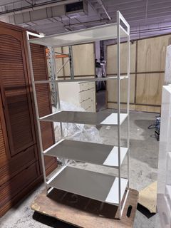 (Category: ) located in . Submitted by furniture.singapore (Listing ID 1455190251, Image 1). Description: .