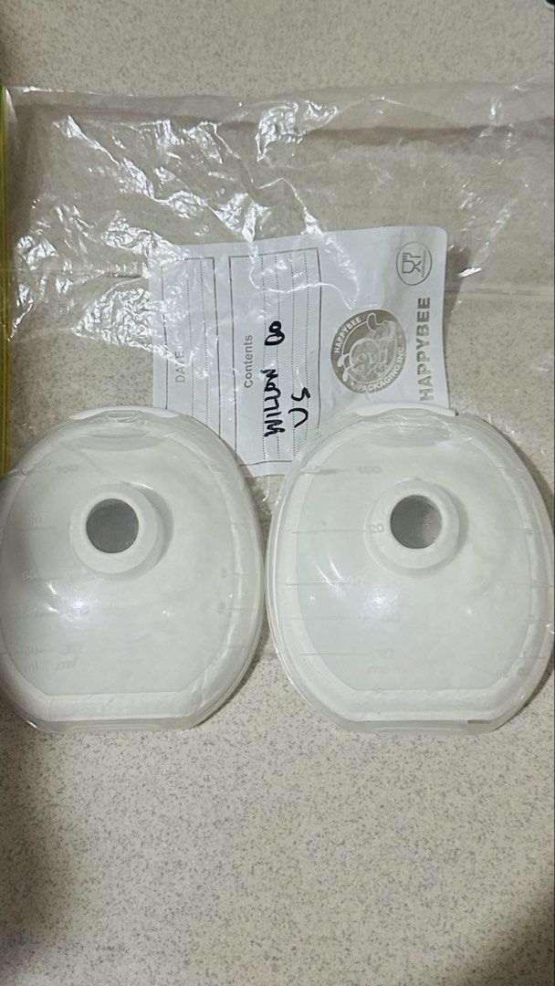 Willow parts - valves, diaphragms, cups and flanges (Category: Breastfeeding & Bottle Feeding) located in Davao. Submitted by minime_dvo (Listing ID 1455298087, Image 2). Description: Willow go parts TAKE ALL! • flanges - 21mm brand new sealed • valves and diaphragms - brand new sealed • cups - preloved/used/good condition/no spout/old version Slightly nego!.