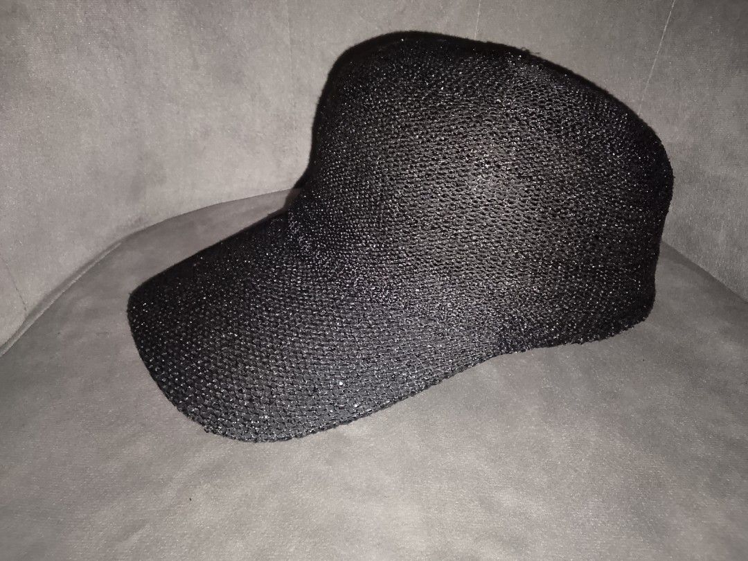 Woven Straw Hat (Category: Hats & Beanies) located in Binangonan. Submitted by yuristalin888 (Listing ID 1455162165, Image 1). Description: Elevate your style with our Woven Straw Cap, the perfect accessory for any casual outfit. Made from high-quality straw, this lightweight cap offers breathability and comfort, making it ideal for sunny days. Its sleek black design adds a touch of sophistication, while the adjustable strap ensures a perfect fit