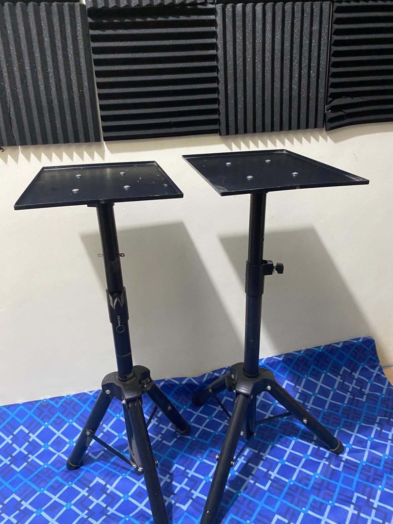 YAMAHA HS5 (Category: Soundbars, Speakers & Amplifiers) located in Cavite. Submitted by eaalg (Listing ID 1455228807, Image 2). Description: YAMAHA HS5 WITH SPEAKER STAND ₱21,000 SLIGHTLY NEGO BRAND NEW NABILI SA JB MUSIC LAST YEAR NO BOX NO RECEIPT NO ISSUE BACOOR CAVITE AREA.