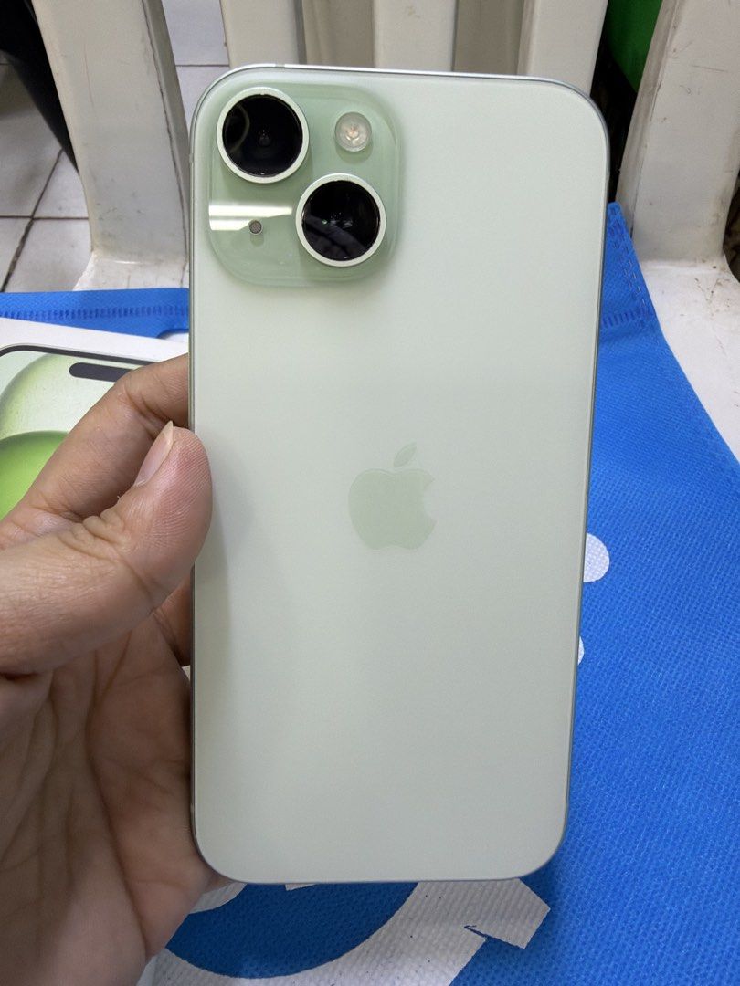 15 128GB FACTORY UNLOCKED COMPLETE WITH BOX SAME SERIAL (Category: iPhone 15 Series) located in San Juan City. Submitted by labsonline (Listing ID 1455472883, Image 3). Description: SALE SALE!! IPHONE 15 128GB FACTORY UNLOCKED NTC APPROVED 💯 ORIGINAL 💯 GOOD CONDITION COMES WITH: BOX SAME SERIAL, charger and unit itself FREEBIES: tempered glass and case.