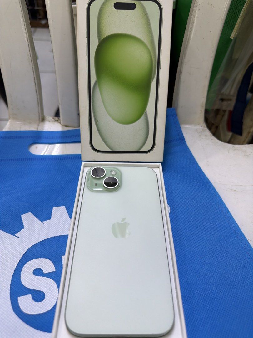 15 128GB FACTORY UNLOCKED COMPLETE WITH BOX SAME SERIAL (Category: iPhone 15 Series) located in San Juan City. Submitted by labsonline (Listing ID 1455472883, Image 1). Description: SALE SALE!! IPHONE 15 128GB FACTORY UNLOCKED NTC APPROVED 💯 ORIGINAL 💯 GOOD CONDITION COMES WITH: BOX SAME SERIAL, charger and unit itself FREEBIES: tempered glass and case.