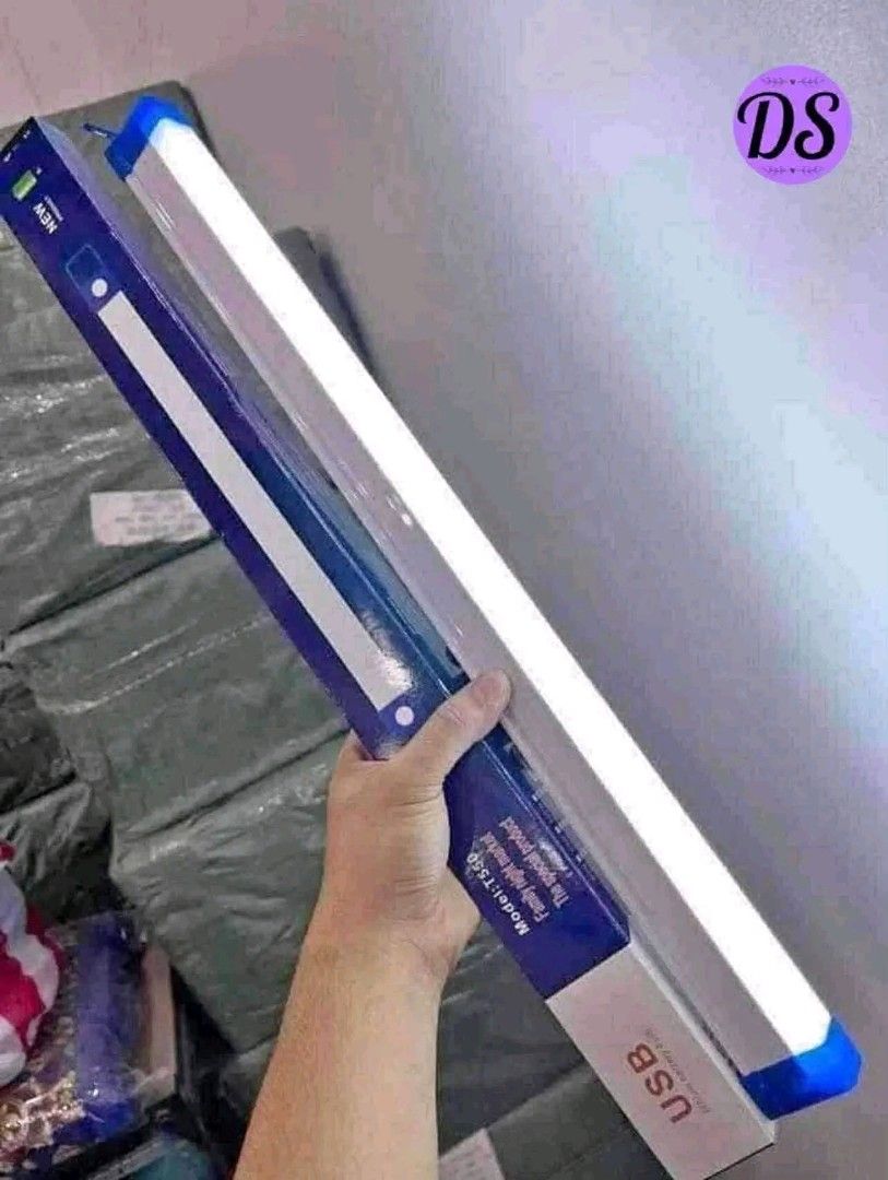 52cm emergency led light (Category: Lighting) located in Manila. Submitted by marvieobordo (Listing ID 1455387082, Image 1). Description: Restock 52cm emergency led light .