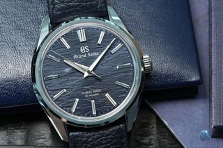 （分類：）位於 。 由 klwatch1997 提交（商品編號 1455235801，圖片 1）。簡介： 。